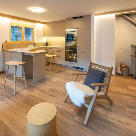 Anita Apartment Zermatt Bagian luar foto