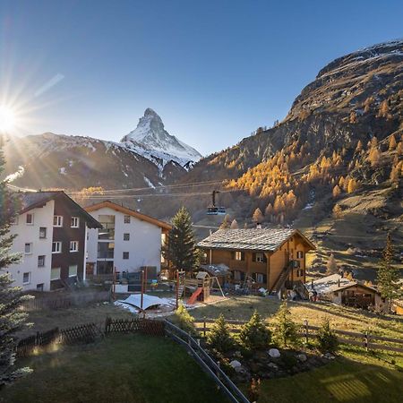 Anita Apartment Zermatt Bagian luar foto