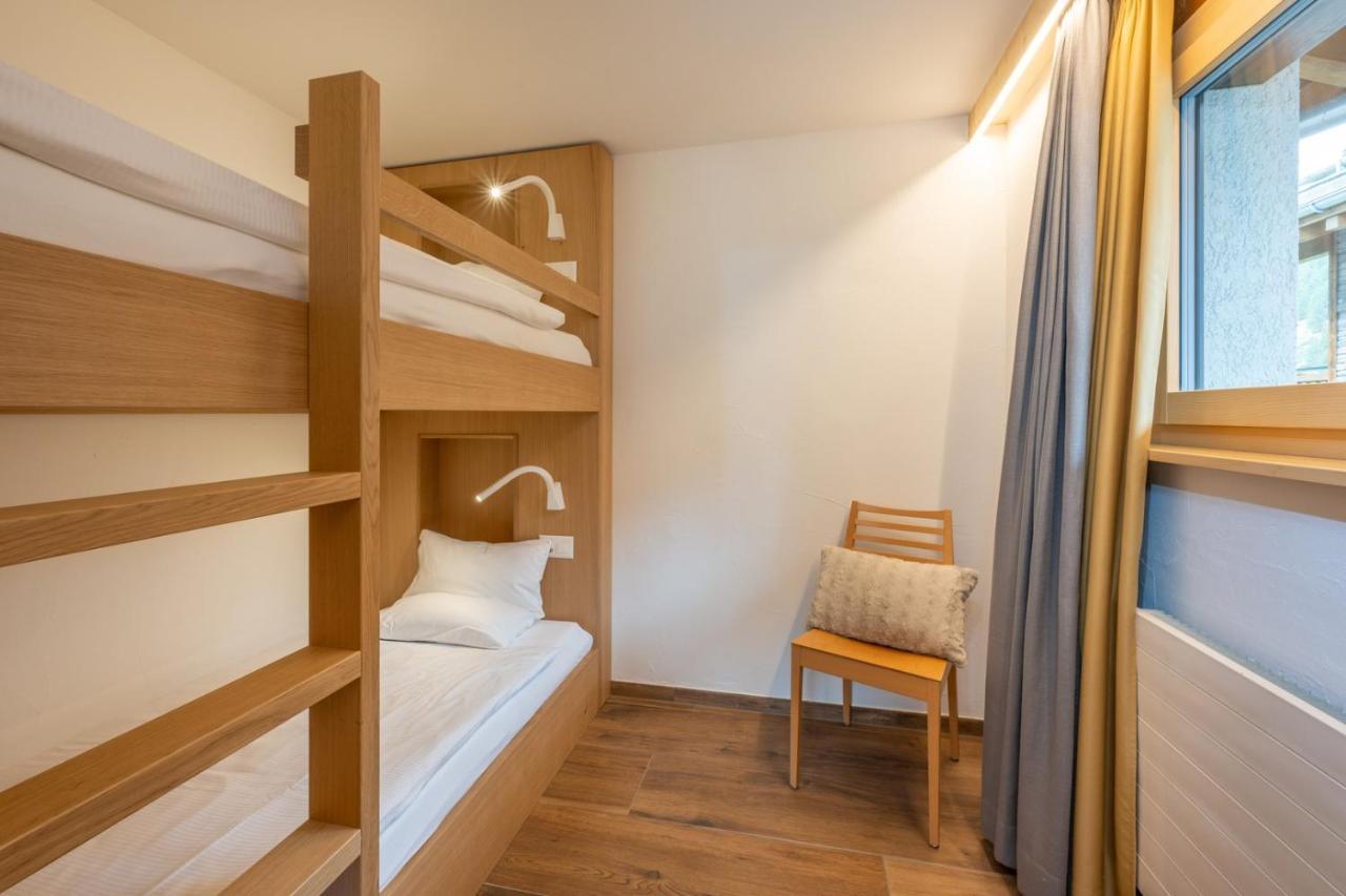 Anita Apartment Zermatt Bagian luar foto